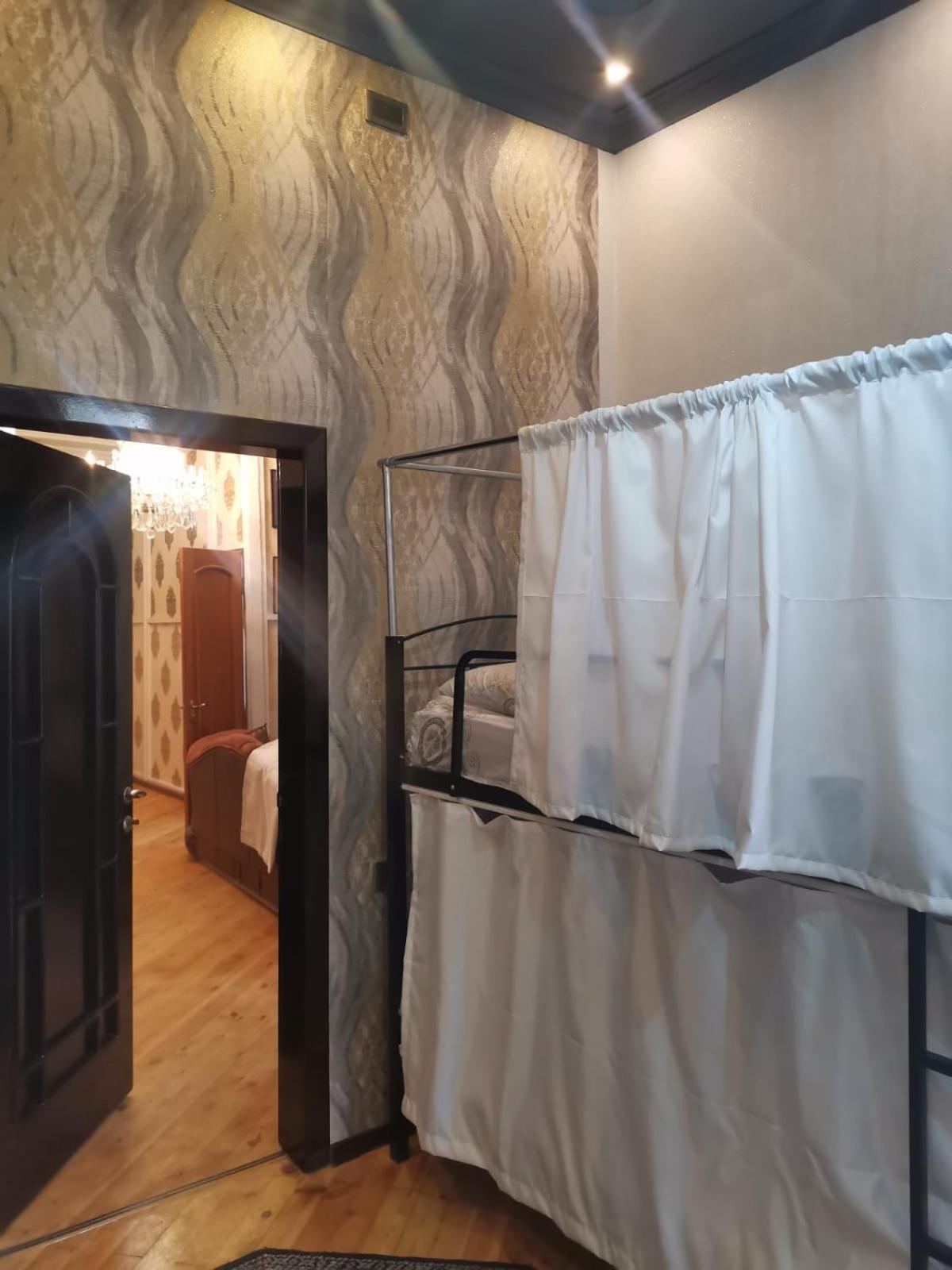 Hostel Sweet &